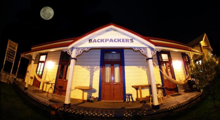 Stables Lodge Backpackers Napier Eksteriør billede